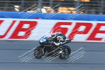 media/Jan-21-2022-Fastrack Riders (Fri) [[90b5309cc6]]/Level 4/Session 1 Front Straight/